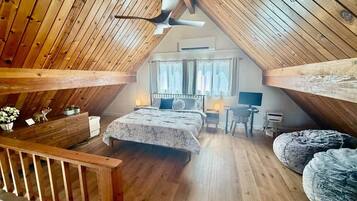 4 bedrooms, iron/ironing board, free WiFi, bed sheets