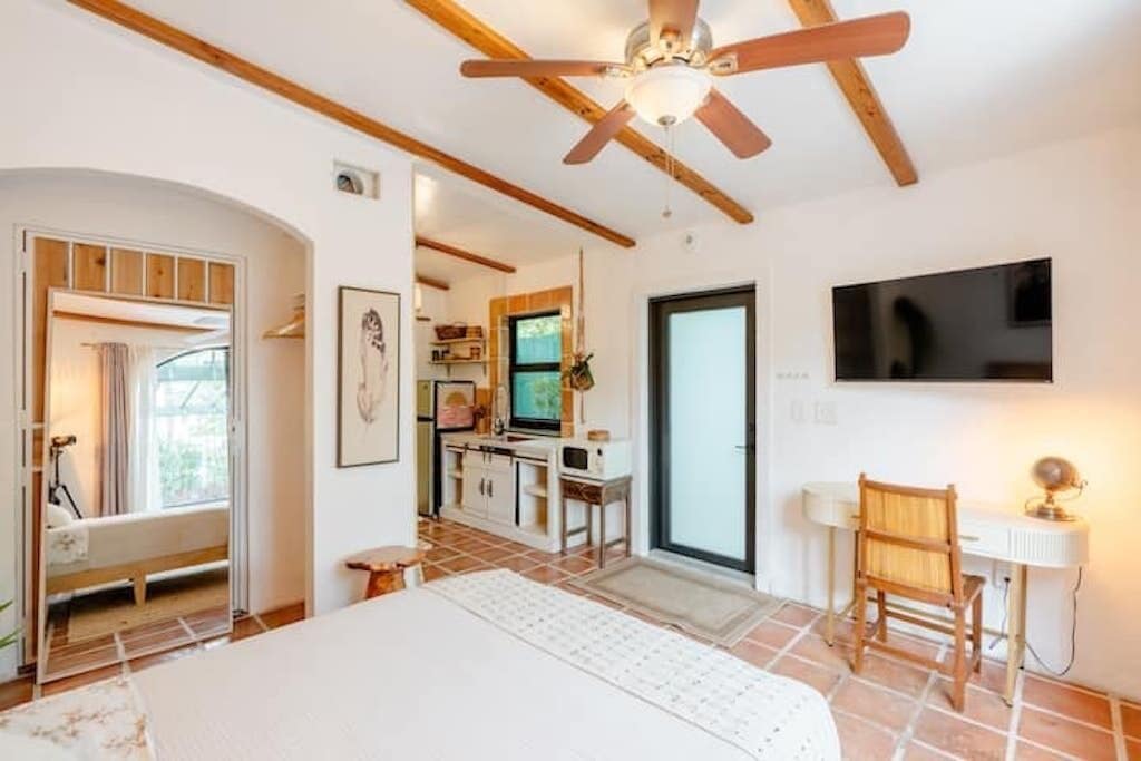 1 間睡房、熨斗/熨衫板、Wi-Fi、床單