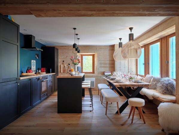 Dining - Chalet Belle Source A - Relaxing stay with Nordic bath - OVO Network (Saint-Nicolas-la-Chapelle)