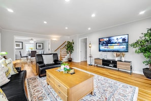 House | 5 bedrooms - Santa Clara 5Br Home I Spacious Backyard I Westfield (Santa Clara)