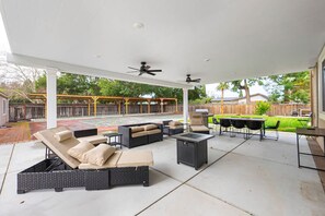 House | 6 bedrooms