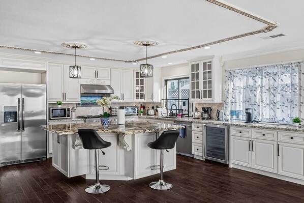 House | 6 bedrooms - Stunning House wt 6Br 5bth SJ (San Jose)