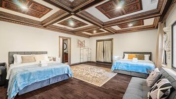 House | 4 bilik tidur