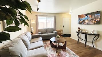 House | 2 bedrooms
