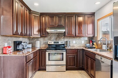 SFO Spacious Beautiful 3BR House