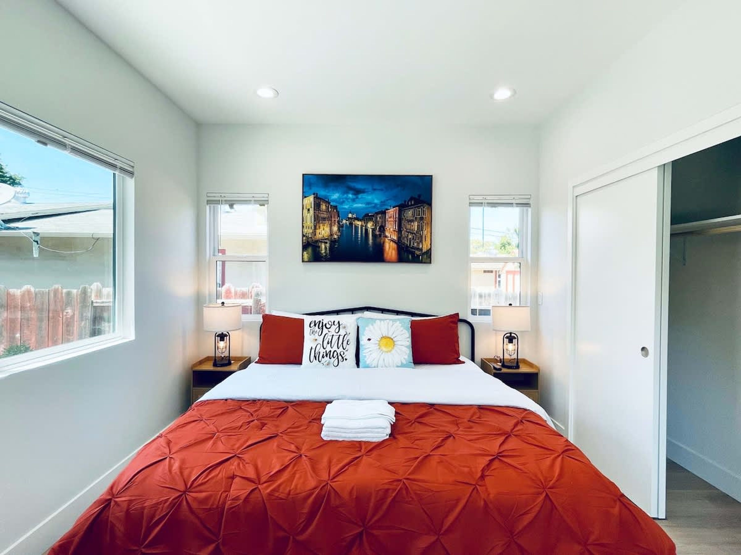 Hus | 3 soveværelser, skrivebord