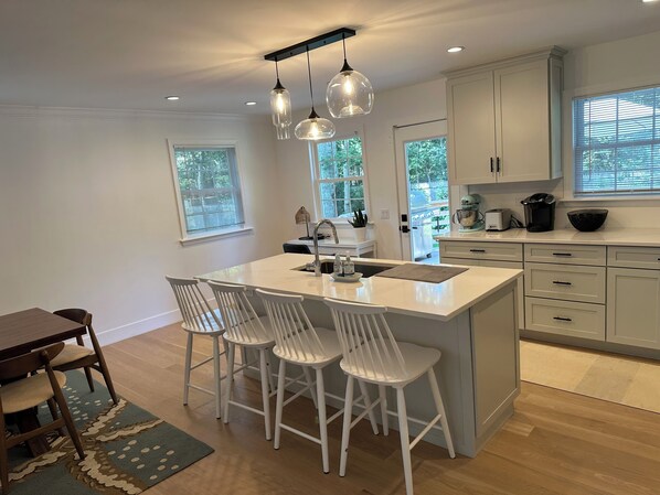 オーブン、コンロ