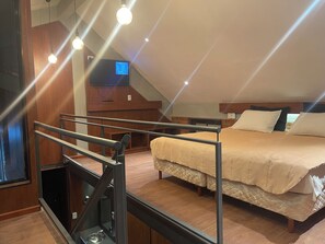 Family Quadruple Room, Non Smoking | Laptop workspace, free WiFi - Onkel Inn Wagon Sleepbox (Uyuni)