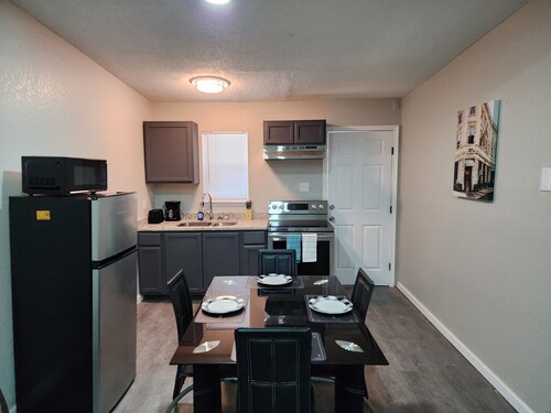 Luxury Apartment Unit 8