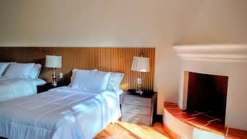 Down comforters, laptop workspace, blackout drapes, free WiFi