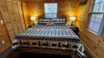 3 sovrum, skrivbord, strykjärn/strykbräda och gratis wi-fi