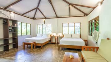 1 habitación, wifi y ropa de cama