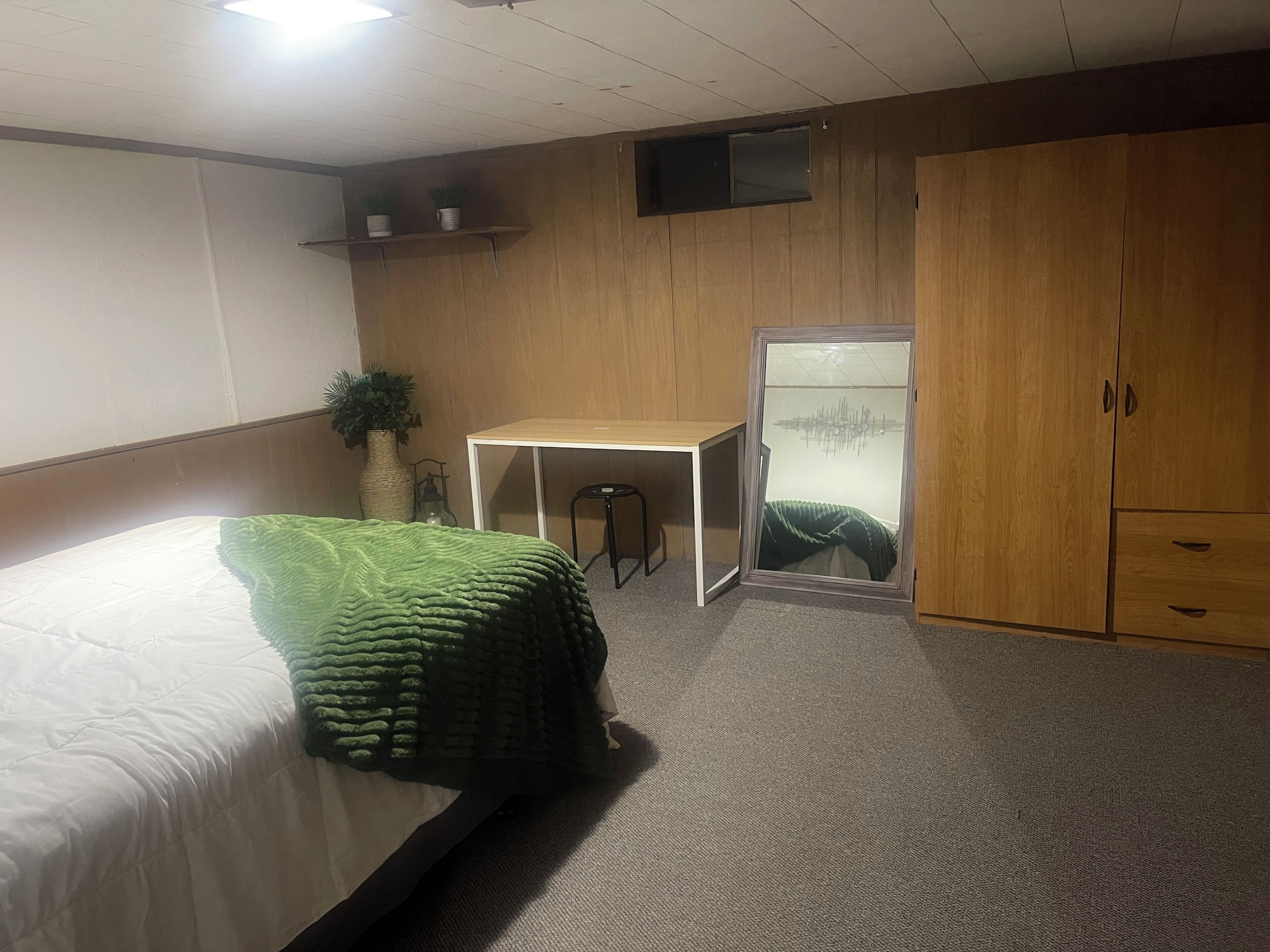 1 chambre, fer et planche à repasser, Wi-Fi, draps fournis