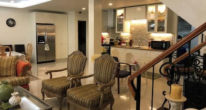 Cebu City - Talisay - Large, Spacious, Clean and Elegant Home for 6+ Guests