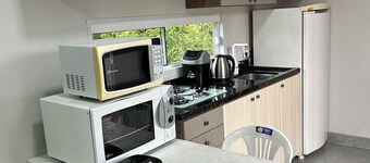 Container House Quiet location and easy access to the center and also to BR470.