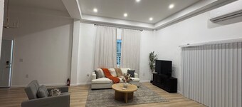 LUXURY APARTMENTS IN GEORGETOWN