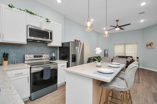 Microwave, oven, stovetop, dishwasher