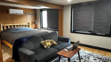 Luxury Suite