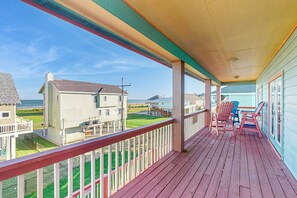Property grounds - Ocean View 4BR Free Cancellation up to 14 Days l Cozy & Spacious (Crystal Beach)