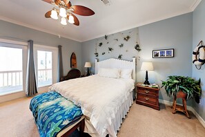 4 bedrooms, desk, iron/ironing board, free WiFi - Ocean View l Free Cancellation l Cozy & Spacious (Crystal Beach)