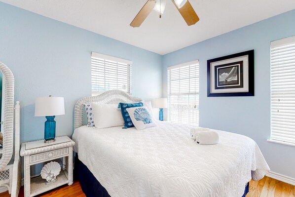 2 bedrooms, desk, iron/ironing board, free WiFi