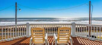 Stunning | Beachfront | Dog Friendly | Sleeps 8