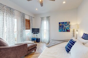 4 عدّة غرف نوم ومكتب ومكواة/لوح كي وواي فاي مجانًا