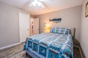3 habitaciones, escritorio, wifi gratis y ropa de cama 