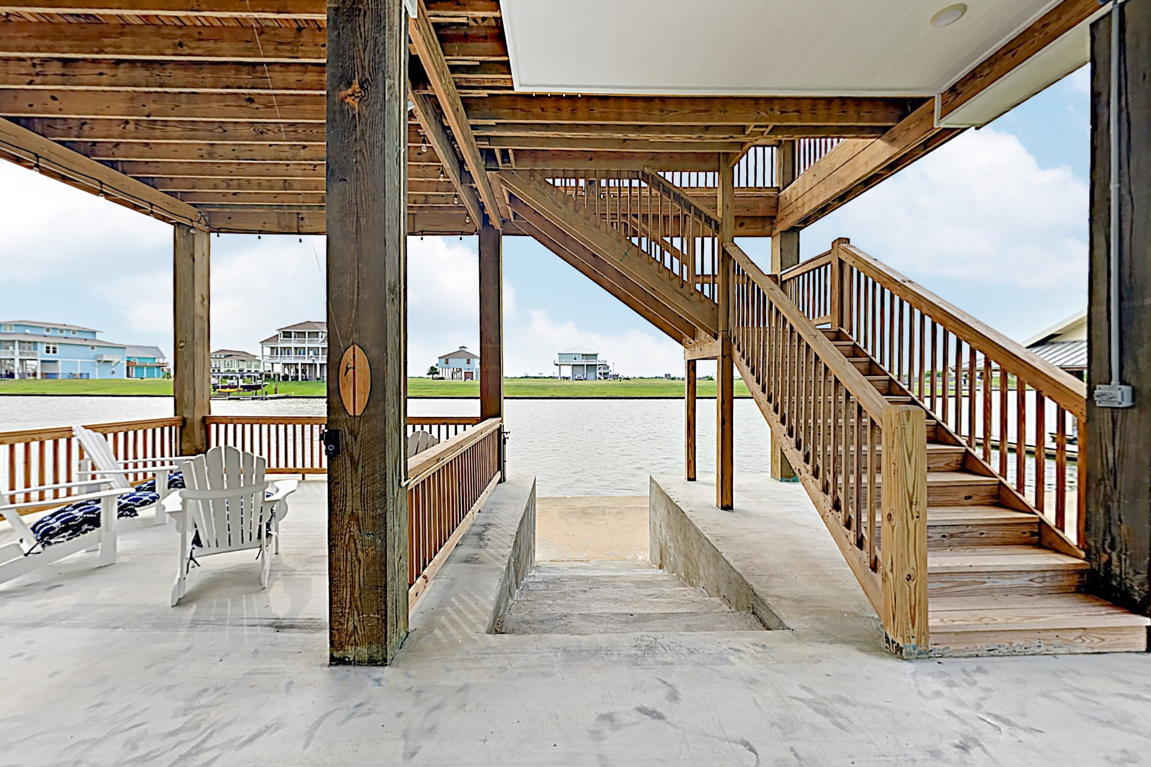 المنطقة المحيطة بالمنشأة