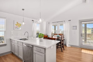 Fridge, microwave, oven, stovetop - Ultimate | Steps to the Beach | Hot Tub | Family Fun (Crystal Beach)