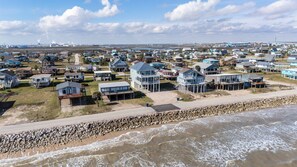 On the beach - Luxury | Beachfront | Family Fun | Sleeps 22 (Surfside Beach)
