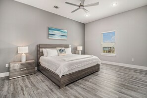5 bedrooms, iron/ironing board, internet, bed sheets