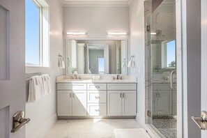Shower, towels