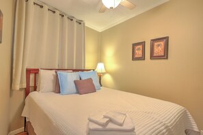 1 Schlafzimmer, Bügeleisen/Bügelbrett, WLAN, Bettwäsche