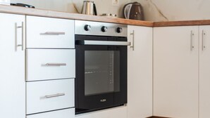 Unclassified image, 2 of 39, button - Hillside Apartment Gjirokast r 2 2BR With Balcony (Gjirokastër)