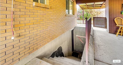 Cozy and Quiet Apt in Midvale