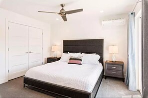 5 bedrooms, iron/ironing board, WiFi, bed sheets - Spacious 5BR Resort-Style Home with Waterpark Access – Sleeps 16! (St. George)