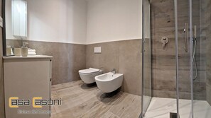 Bathroom - Alta Marea - Casoni House (Porto Recanati)