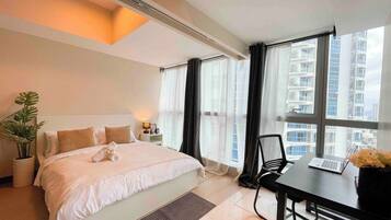 1 habitación, tabla de planchar con plancha, wifi y ropa de cama