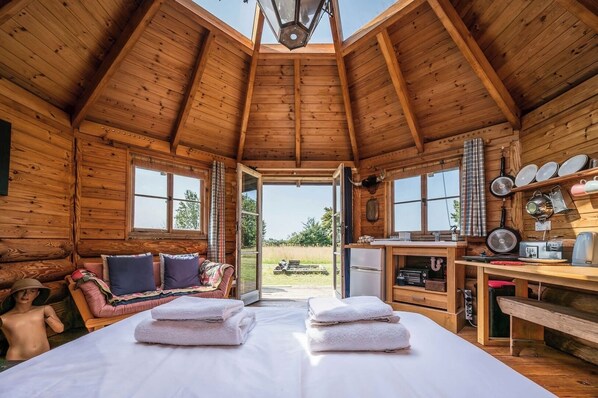 1 Schlafzimmer, WLAN, Bettwäsche