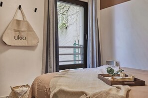 Bügeleisen/Bügelbrett, WLAN, Bettwäsche