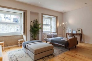 5 soverom, strykejern/-brett, reiseseng for barn og wi-fi (inkludert)