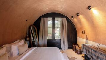 Vila Mewah, 1 kamar tidur, patio, pemandangan kolam renang | Seprai katun Mesir, seprai premium, brankas, dan meja kerja