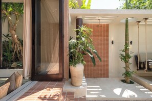 Luxe villa, 1 slaapkamer, terras, uitzicht op zwembad | Terras