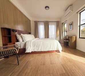 1 chambre, coffres-forts dans les chambres, bureau