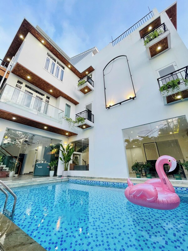 Fami Retreat Villa Hội An - Điện Bàn