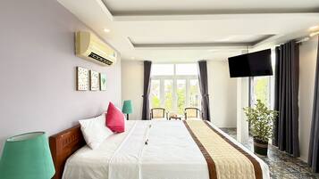Junior Room, Balcony, City View | Free WiFi