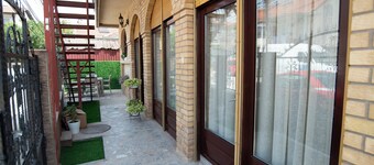 Gratia Apartments