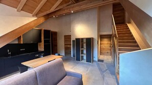 Living area - Rental of 12 gîtes and 1 chalet that can accommodate 2 to 10 people. (ROCHESSON)