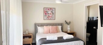 Glen's Gibson St Getaway
